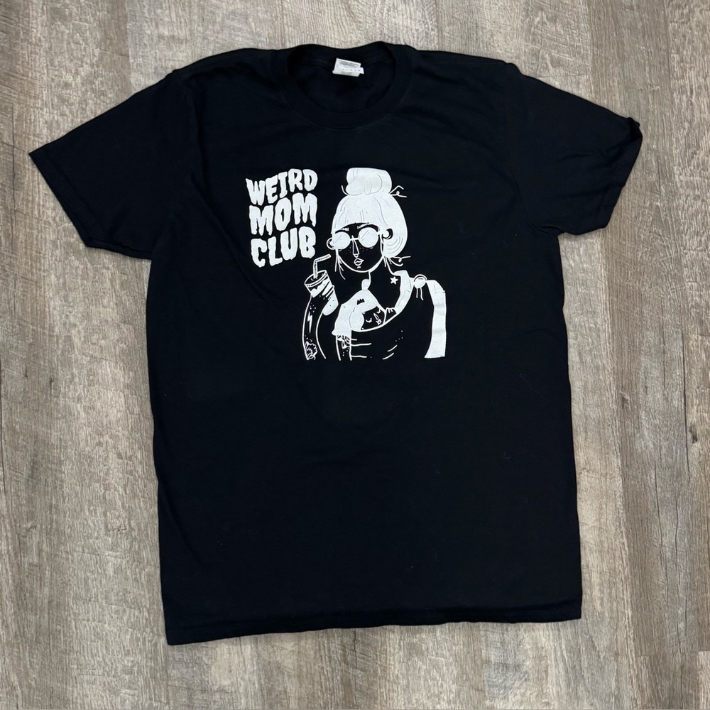 Weird Mom Club Black Shirt Goth Punk Emo Mom Sz M